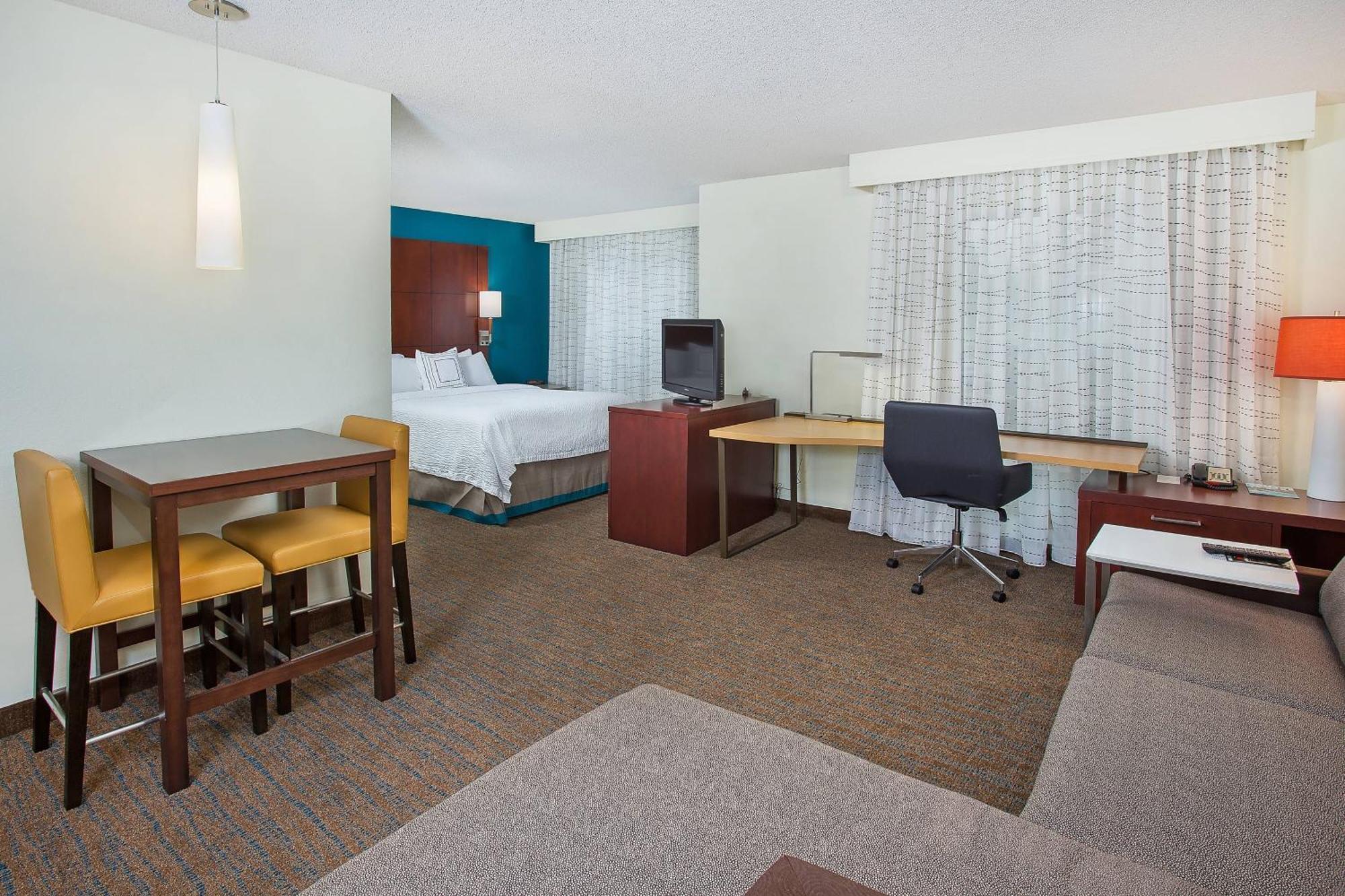 Residence Inn Knoxville Cedar Bluff Exterior foto